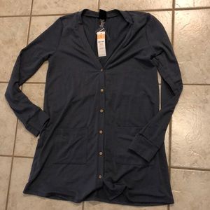 Agnes & Dora cardigan NWT. Small.